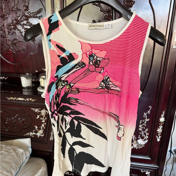 Emporio Armani tank - Picture 1 of 4